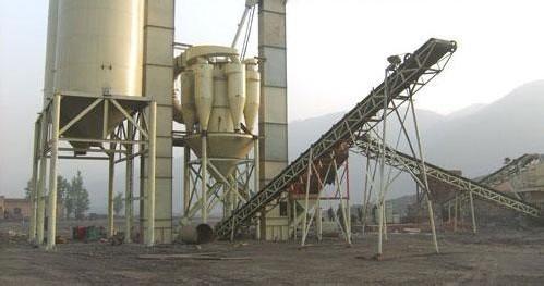 斗式提升機跑灰漏粉的原因及處理方法 www.www85165.cn